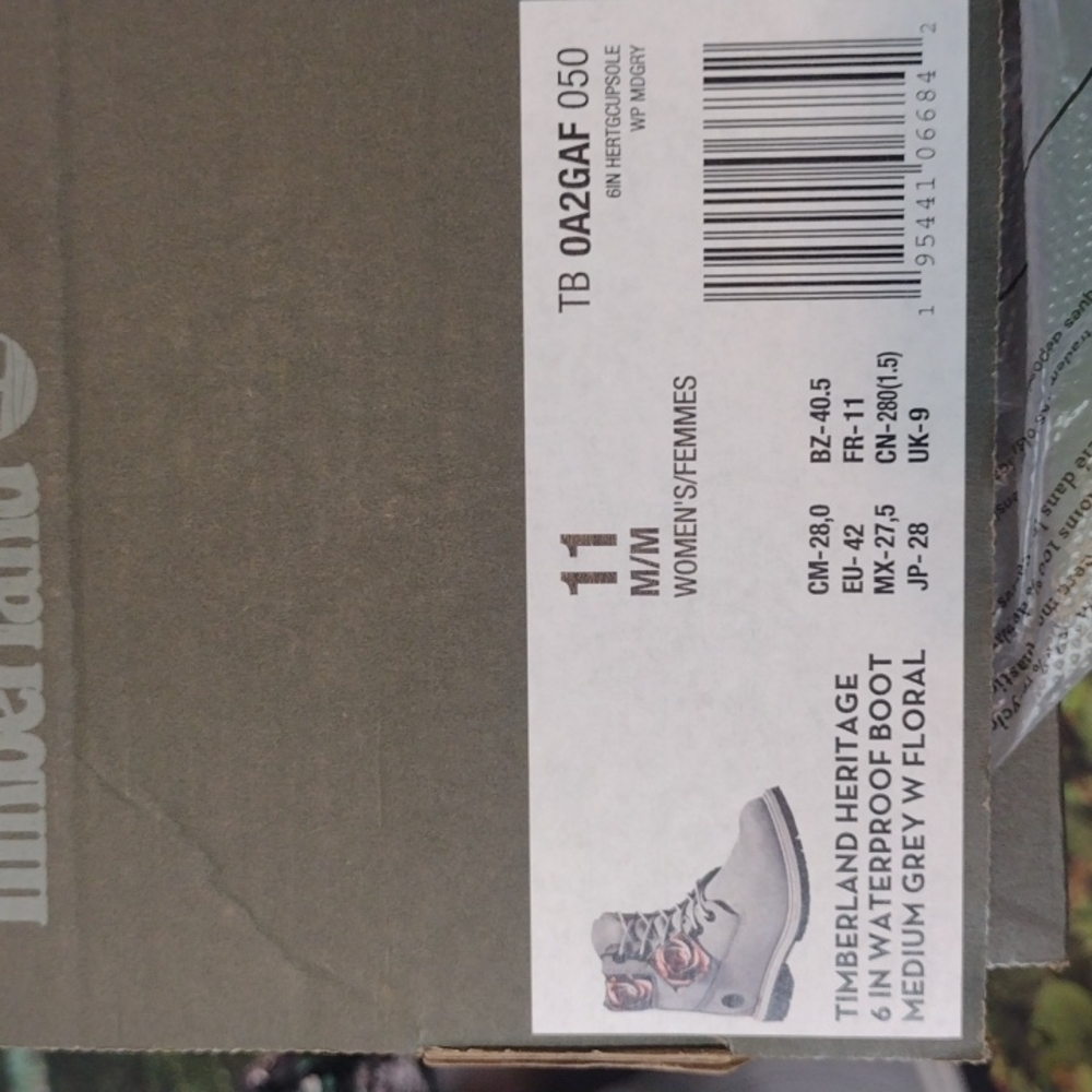 Timberland heritage 6in waterproof boot gray and floral size 11 - Picture 9 of 10